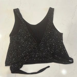 Lululemon wrap around top- size 4